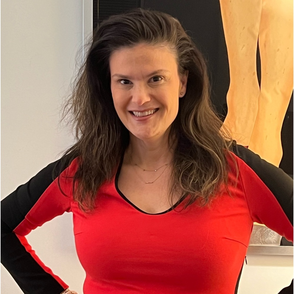 Meet your Posher, Elissa